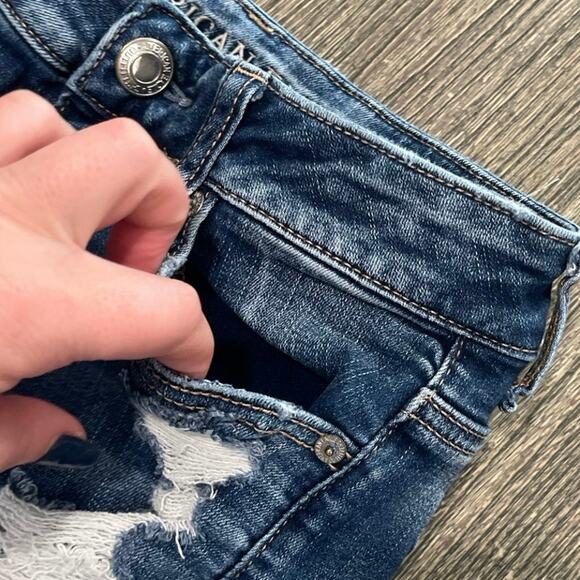 American Eagle Hi-Rise Shortie Shorts Distressed Denim Dark Wash Blue Size 4 - Picture 2 of 8